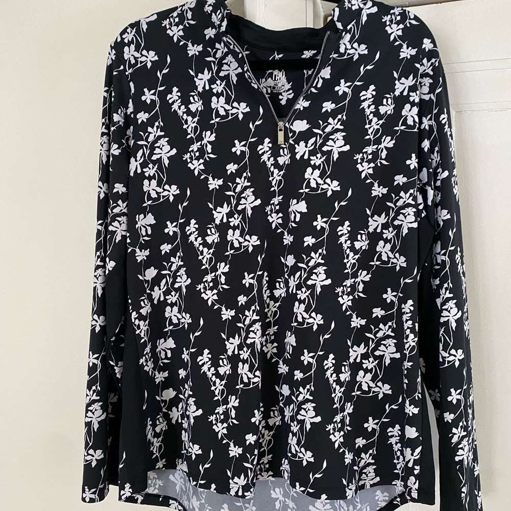 Tail Jacket Half Zip